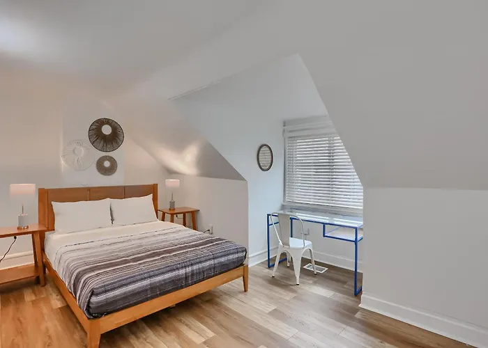 Habitación en casa particular Troy Hill 2d Stylish Private Bedroom With Shared Bathroom Pittsburgh