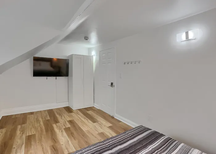 Habitación en casa particular Troy Hill 2d Stylish Private Bedroom With Shared Bathroom